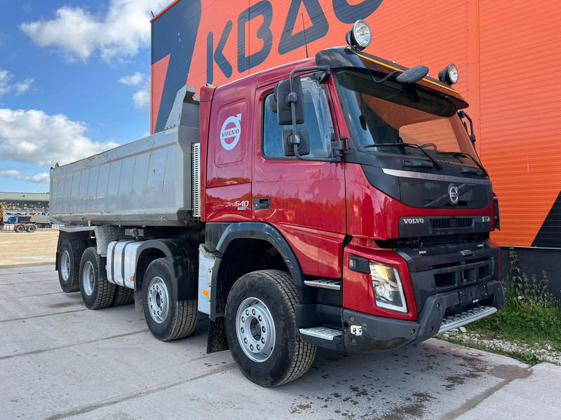 Volvo FMX 540 8x4 RETARDER / TANDEM AXLE LIFT / BIG AXLES - Tipper: picture 4 Volvo FMX 540 8x4 RETARDER / TANDEM AXLE LIFT / BIG AXLES - Tipper: picture 4