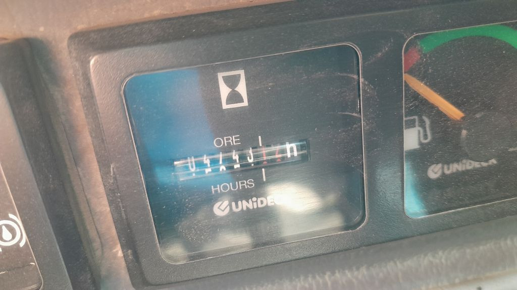 Telescopic wheel loader MANITOU MT 1235S: picture 11