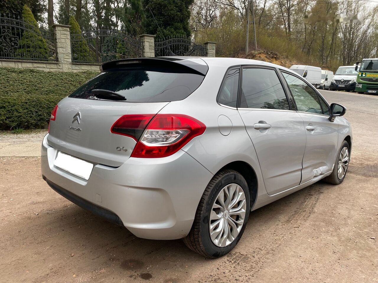 Citroen C4 - Car: picture 5 Citroen C4 - Car: picture 5