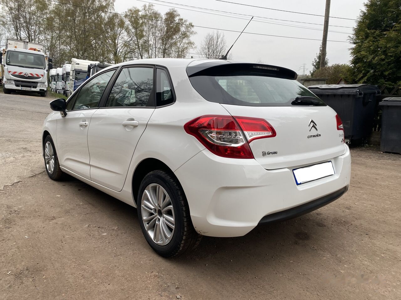 Citroen C4 - Car: picture 3 Citroen C4 - Car: picture 3