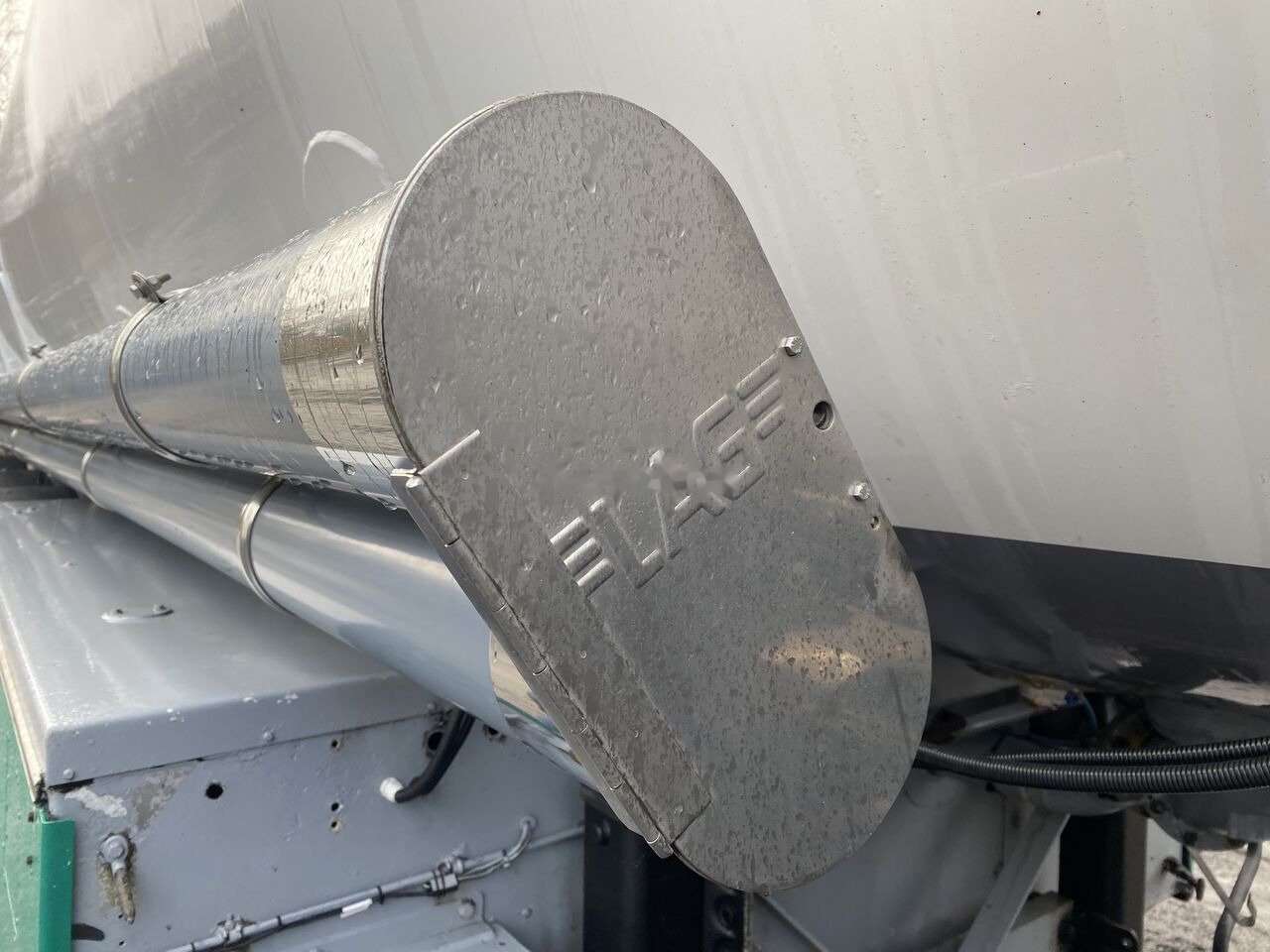 Tank semi-trailer for transportation of fuel LAG: picture 9