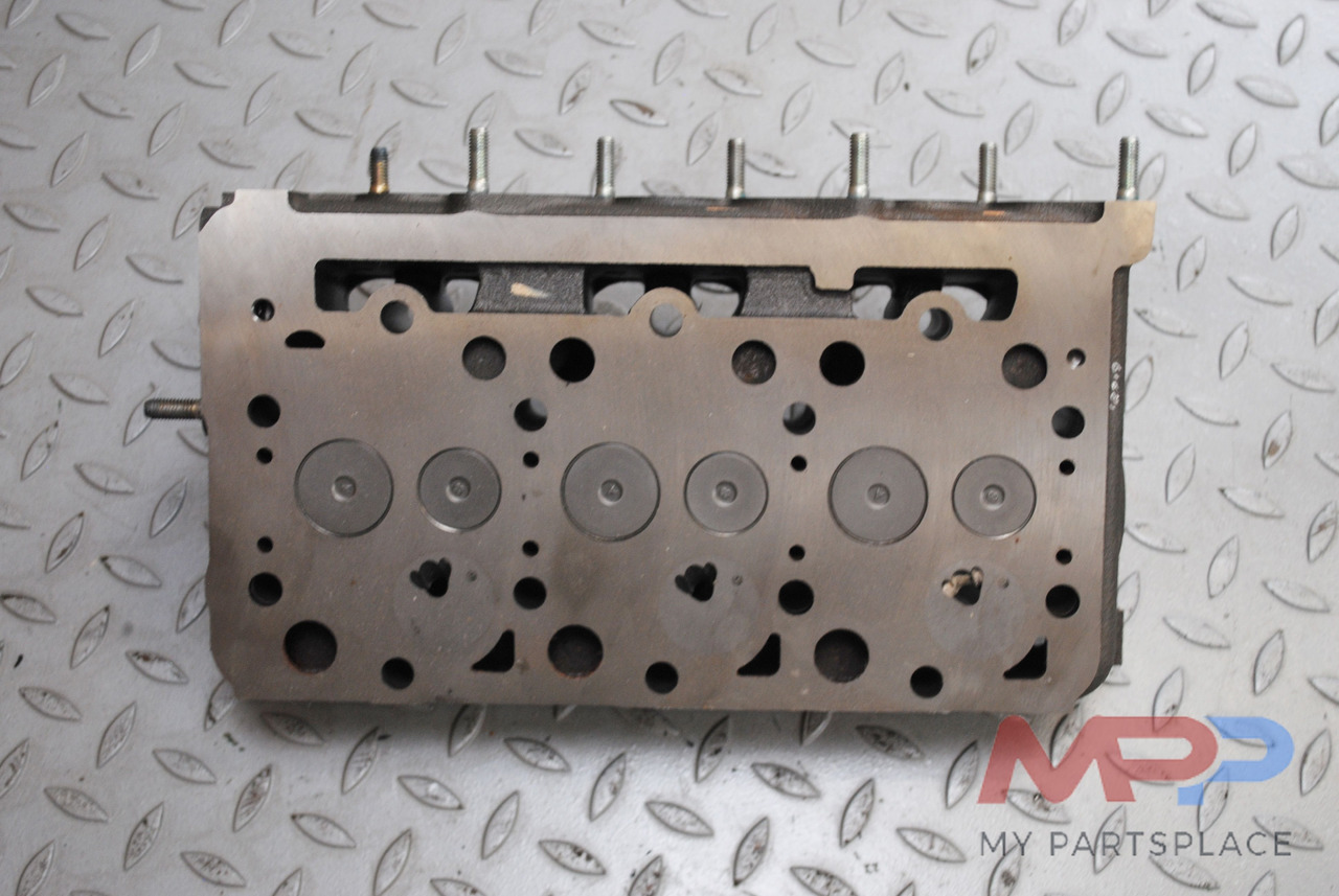 Kubota Cilinderkop Kubota D905 - D1005 - D1105 - Cylinder head for Construction machinery: picture 1 Kubota Cilinderkop Kubota D905 - D1005 - D1105 - Cylinder head for Construction machinery: picture 1