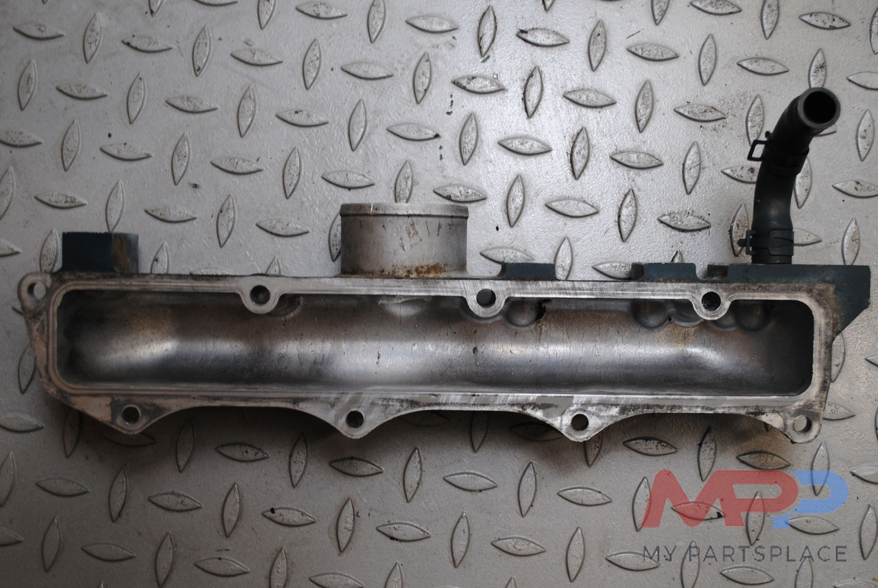 Kubota Inlaatspruitstuk Kubota V3300 - V3600 - V3800 - Intake manifold for Construction machinery: picture 1 Kubota Inlaatspruitstuk Kubota V3300 - V3600 - V3800 - Intake manifold for Construction machinery: picture 1