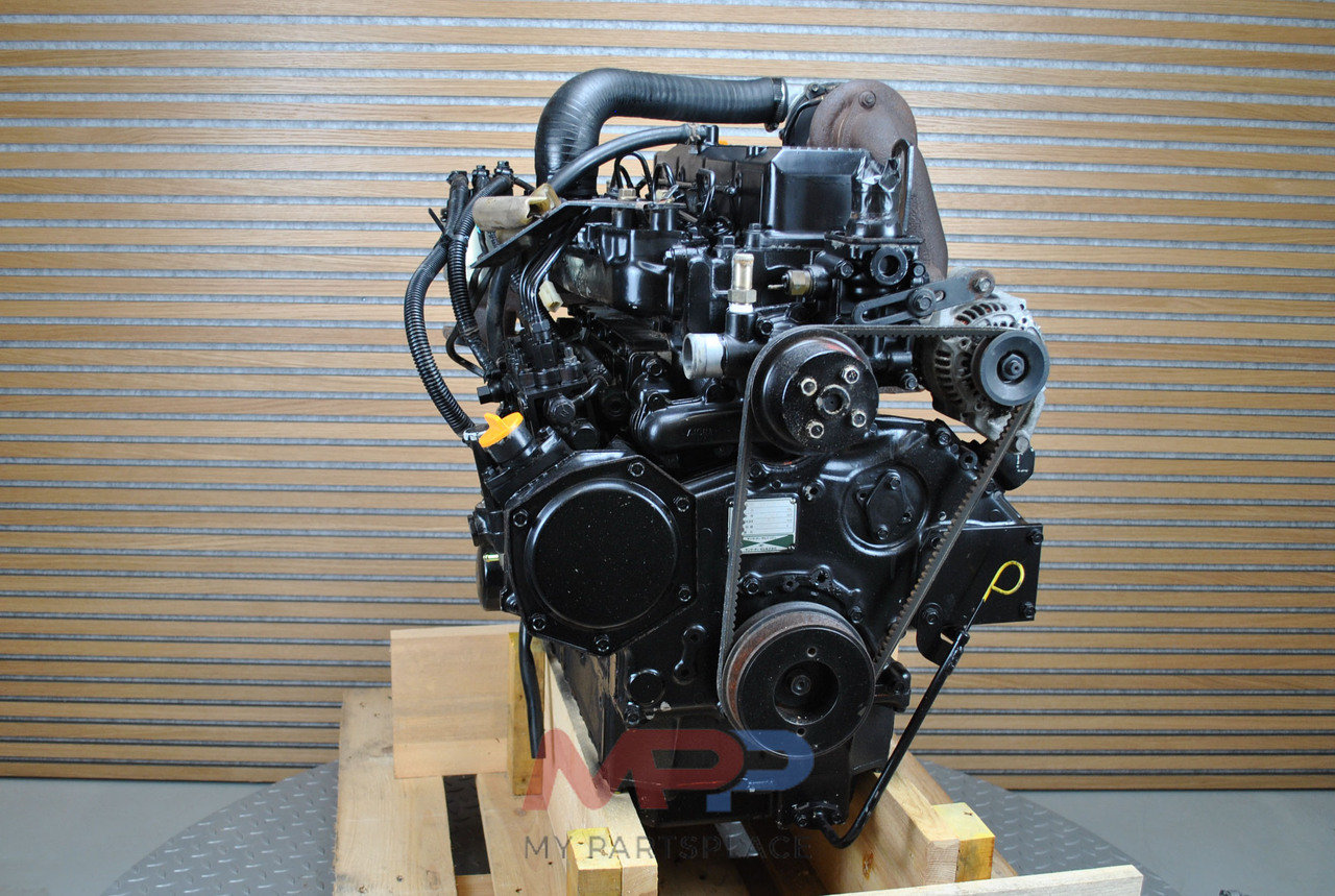 YANMAR 4TNE100 / 4TNE100-T - Engine for Combine harvester: picture 4 YANMAR 4TNE100 / 4TNE100-T - Engine for Combine harvester: picture 4