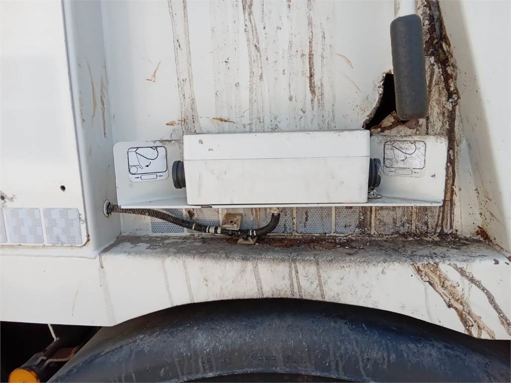 DAF Superstructure garbage truck MOL VDK PUSHER 20m3 - Garbage truck: picture 2 DAF Superstructure garbage truck MOL VDK PUSHER 20m3 - Garbage truck: picture 2