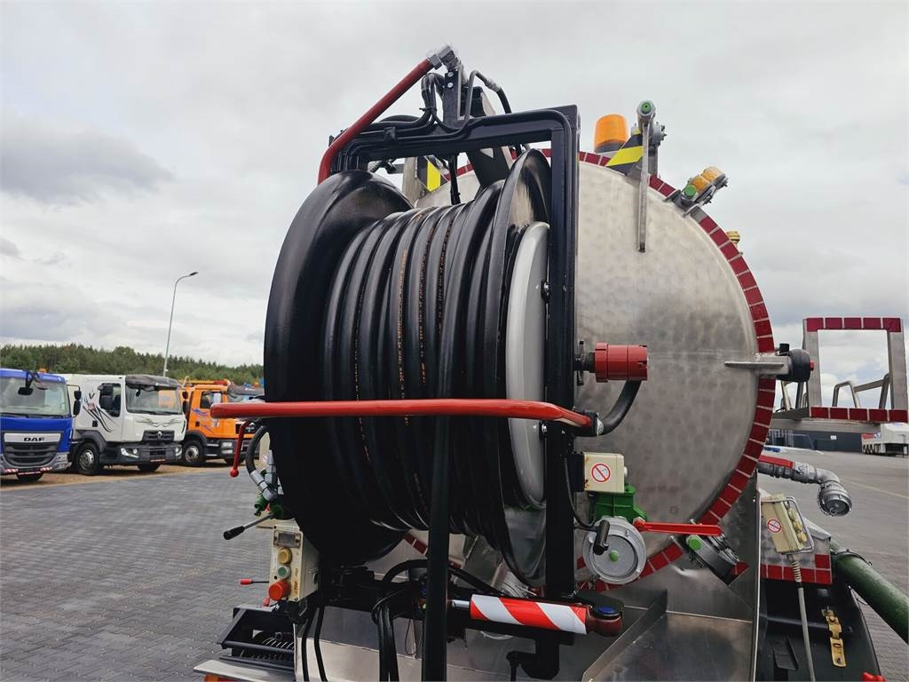 Vacuum truck DAF WUKO SCK-4HW for collecting waste liquid separator: picture 19 Vacuum truck DAF WUKO SCK-4HW for collecting waste liquid separator: picture 19