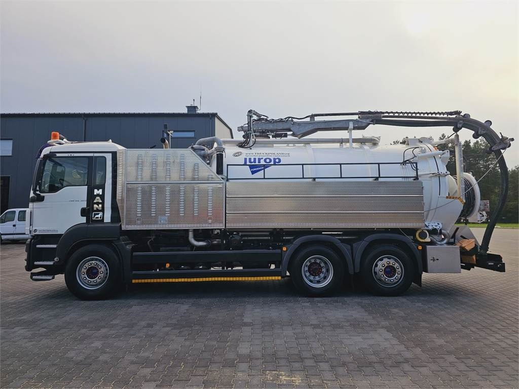MAN JUROP VJC9 / 5 2010 WUKO for collecting liquid was - Vacuum truck: picture 4 MAN JUROP VJC9 / 5 2010 WUKO for collecting liquid was - Vacuum truck: picture 4