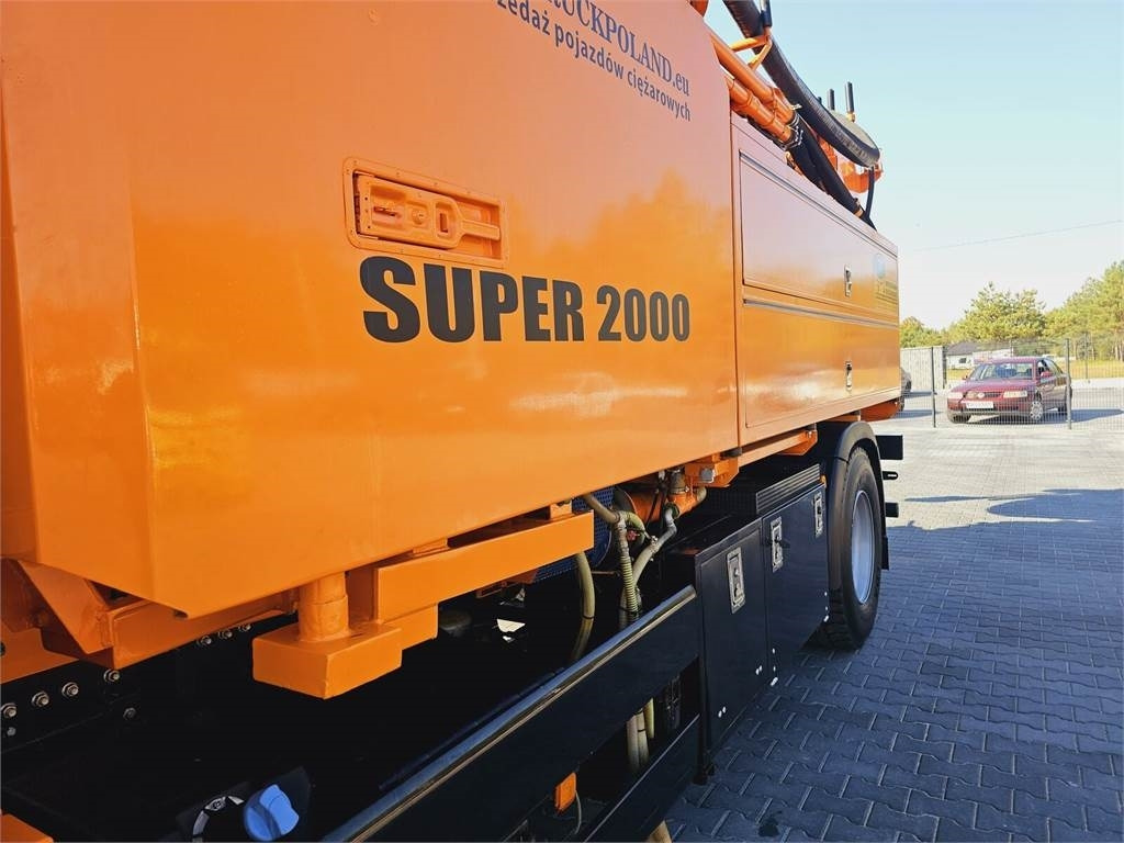 MAN SUPER 2000 4x2 WUKO RECYKLING for collecting liqui - Vacuum truck: picture 2 MAN SUPER 2000 4x2 WUKO RECYKLING for collecting liqui - Vacuum truck: picture 2
