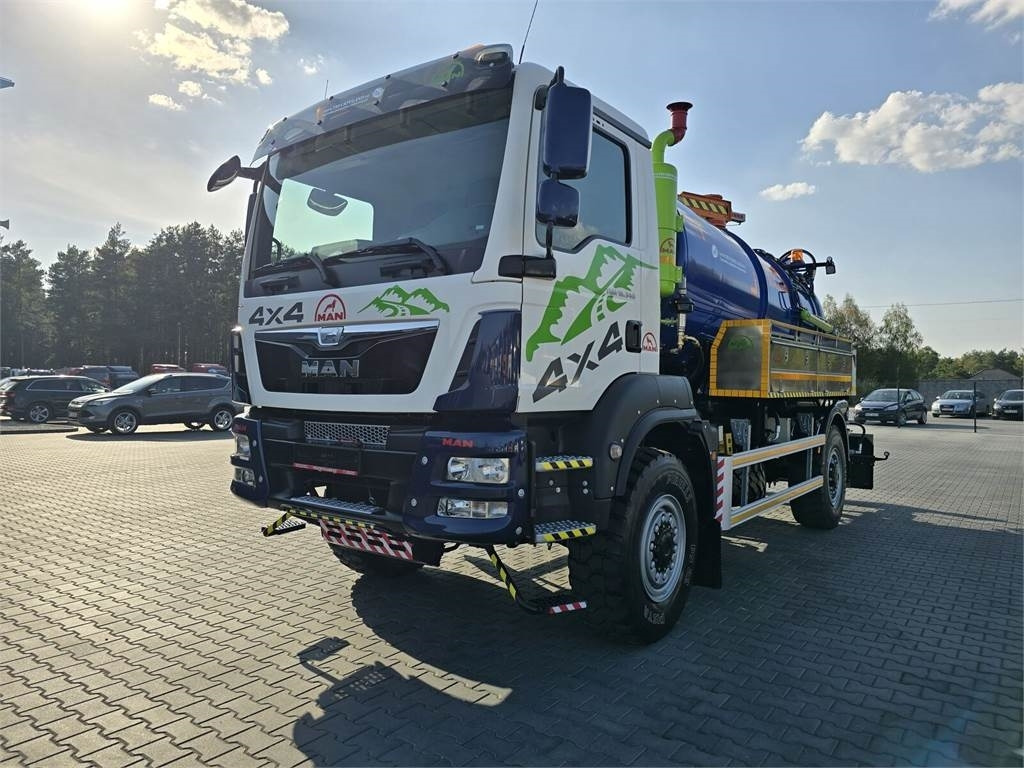 MAN TGM 4x4 GAMON PW8 for collecting liquid waste sepa  - Vacuum truck: picture 3 MAN TGM 4x4 GAMON PW8 for collecting liquid waste sepa  - Vacuum truck: picture 3