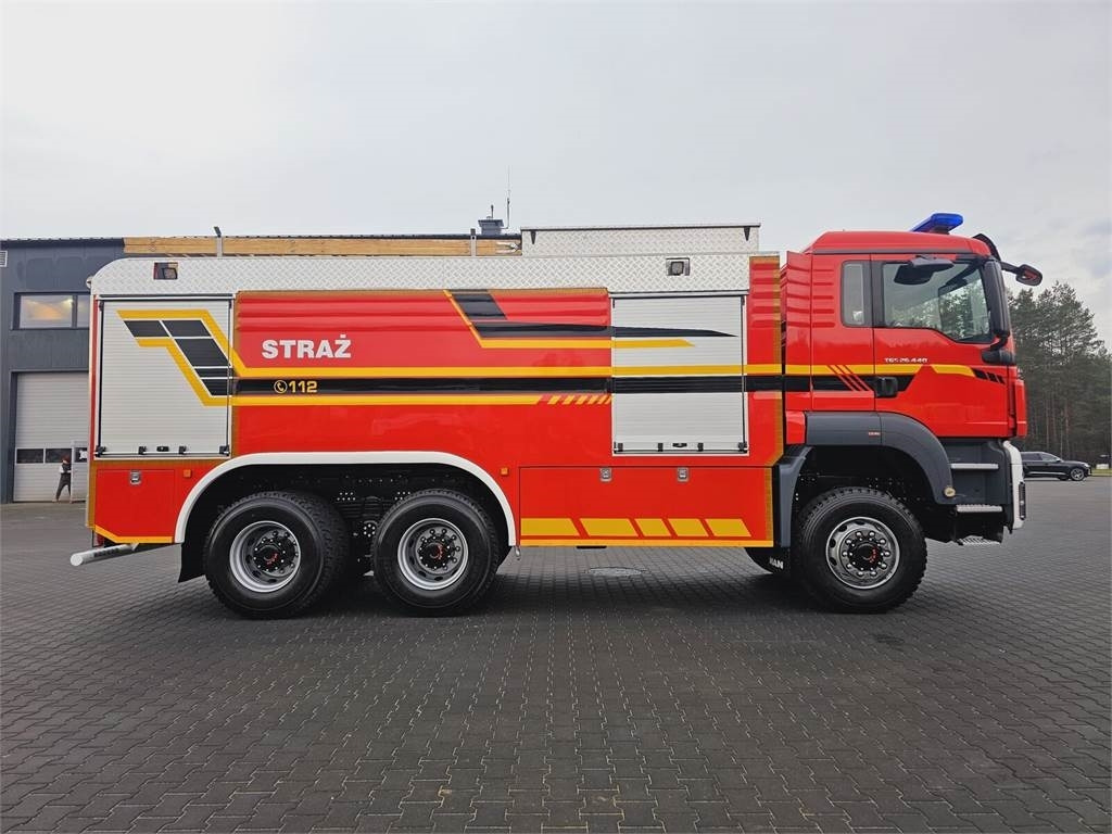 MAN TGS 26.440 6x6 9500 l water + 950 foam Stolarczyk  - Fire truck: picture 5 MAN TGS 26.440 6x6 9500 l water + 950 foam Stolarczyk  - Fire truck: picture 5