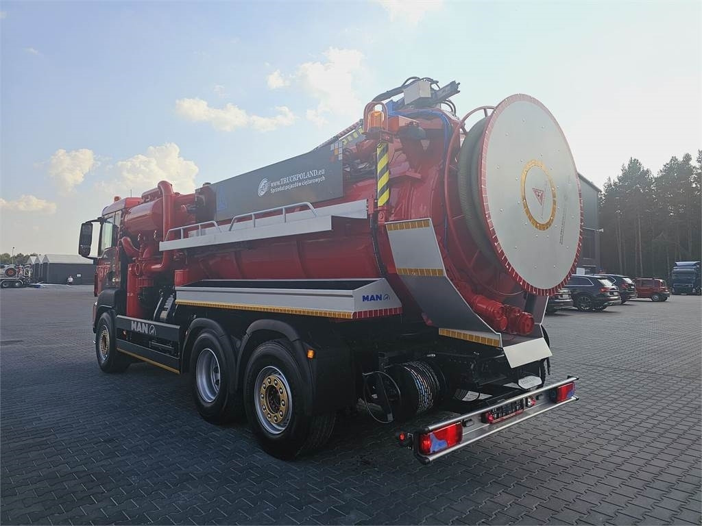 MAN WUKO LARSEN for collecting liquid waste  - Vacuum truck: picture 5 MAN WUKO LARSEN for collecting liquid waste  - Vacuum truck: picture 5