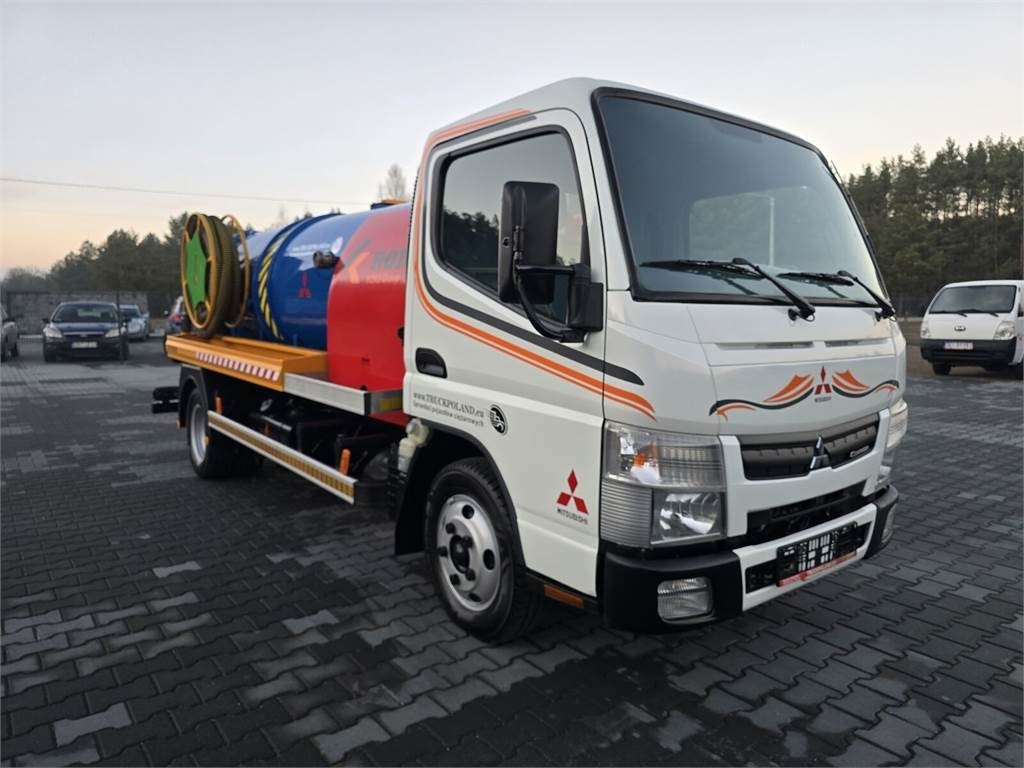 Mitsubishi ROM KOKS SMART COMBI WUKO HOT WATER FOR CLEANING S  - Vacuum truck: picture 2 Mitsubishi ROM KOKS SMART COMBI WUKO HOT WATER FOR CLEANING S  - Vacuum truck: picture 2