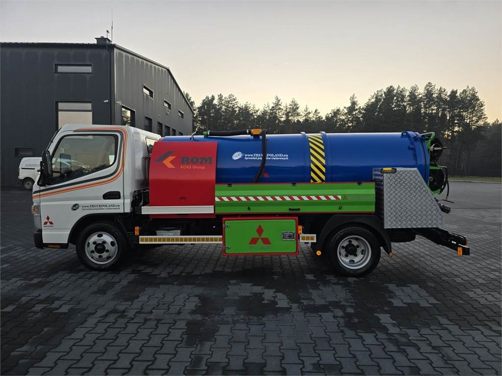 Mitsubishi ROM KOKS SMART COMBI WUKO HOT WATER FOR CLEANING S - Vacuum truck: picture 4 Mitsubishi ROM KOKS SMART COMBI WUKO HOT WATER FOR CLEANING S - Vacuum truck: picture 4