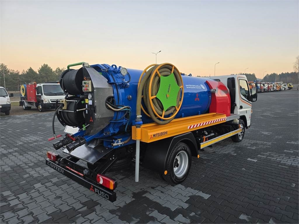 Mitsubishi ROM KOKS SMART COMBI WUKO HOT WATER FOR CLEANING S  - Vacuum truck: picture 1 Mitsubishi ROM KOKS SMART COMBI WUKO HOT WATER FOR CLEANING S  - Vacuum truck: picture 1