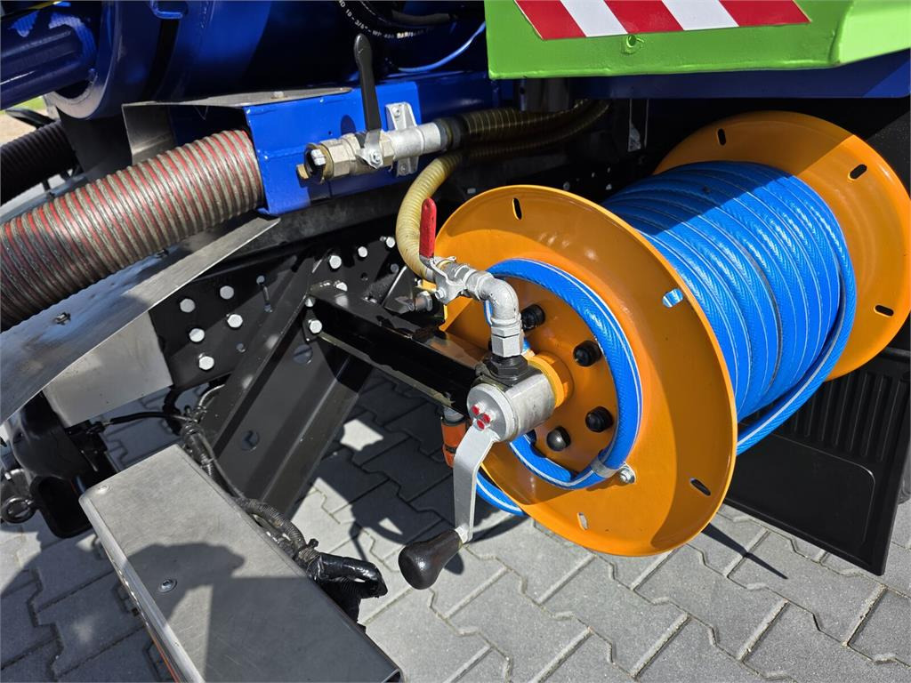 Vacuum truck Mitsubishi ROM KOKS SMART COMBI WUKO HOT WATER FOR CLEANING S: picture 18