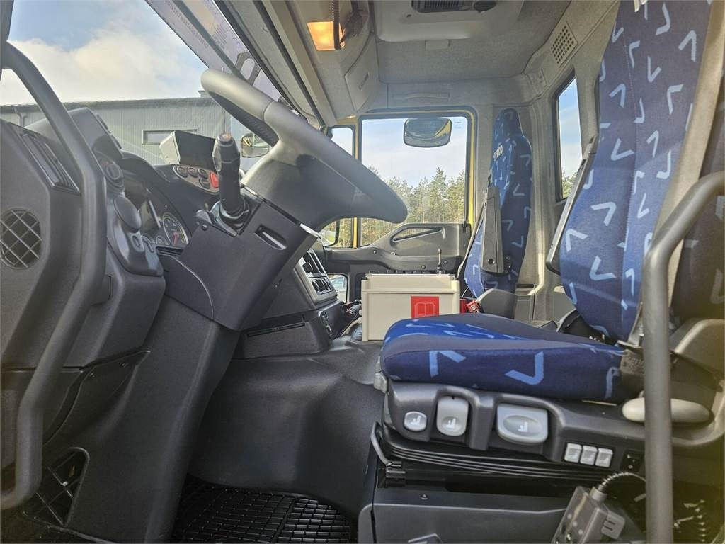 Municipal/ Special vehicle Iveco RAVO WUKO FOR CHANNEL CLEANING druck saug kanal: picture 35