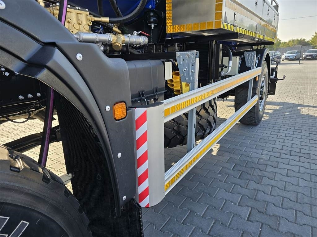 MAN TGM 4x4 GAMON PW8 for collecting liquid waste sepa - Municipal/ Special vehicle: picture 4 MAN TGM 4x4 GAMON PW8 for collecting liquid waste sepa - Municipal/ Special vehicle: picture 4
