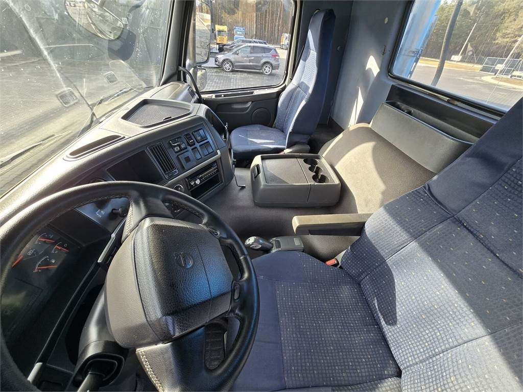Municipal/ Special vehicle Volvo JOSKIN WUKO FOR CLEANING CHANNELS COMBI: picture 16