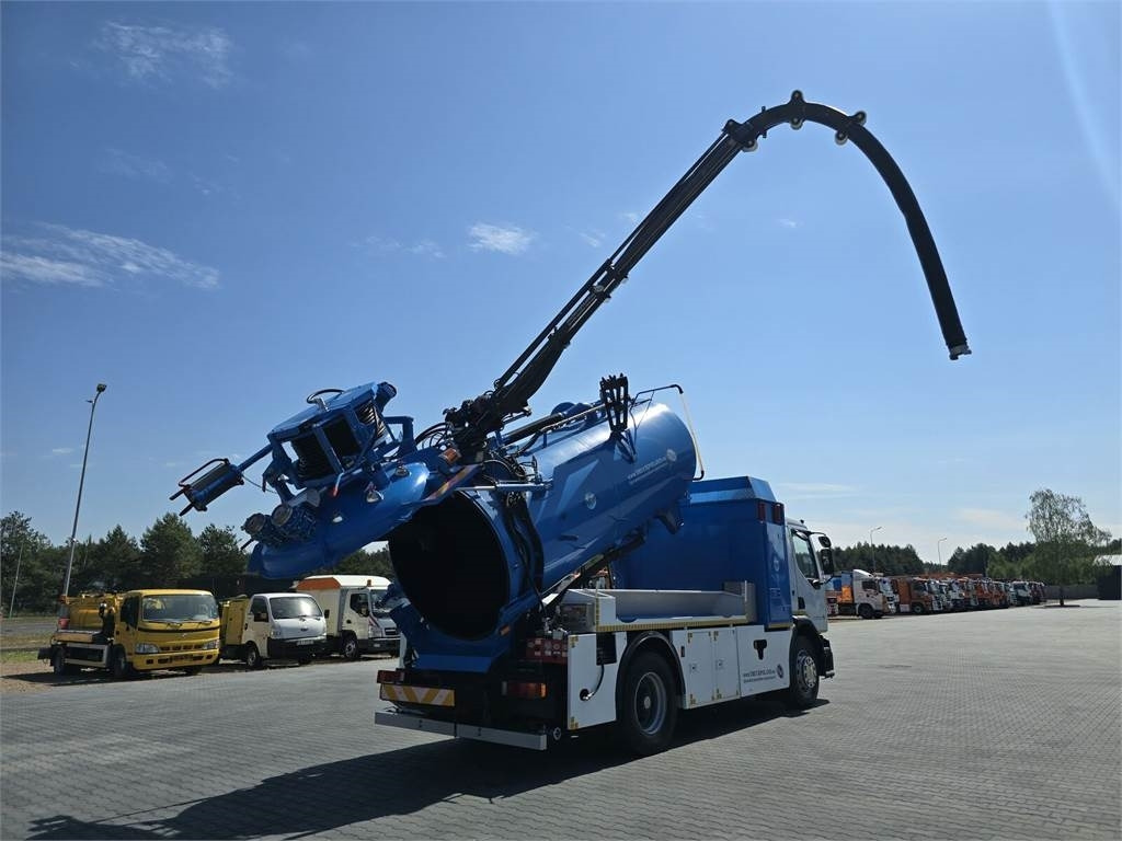 Renault WUKO RIVARD - Vacuum truck: picture 1 Renault WUKO RIVARD - Vacuum truck: picture 1