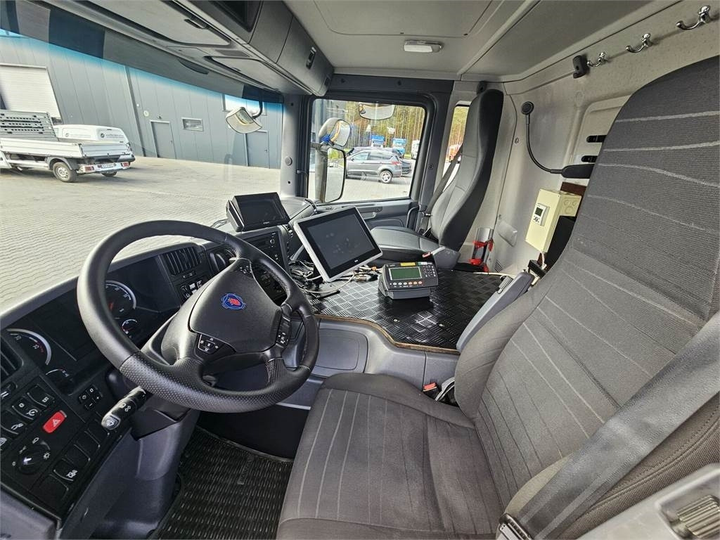 Scania DISAB ENVAC Saugbagger vacuum cleaner excavator su - Garbage truck: picture 2 Scania DISAB ENVAC Saugbagger vacuum cleaner excavator su - Garbage truck: picture 2