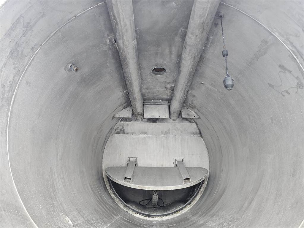 Vacuum truck Scania Disab Centurion P210/8 Vacuum suction loader: picture 21