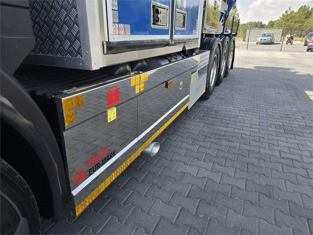 Vacuum truck Scania KAISER EUR-MARK PL 8 Vacuum suction-blowing loader: picture 10
