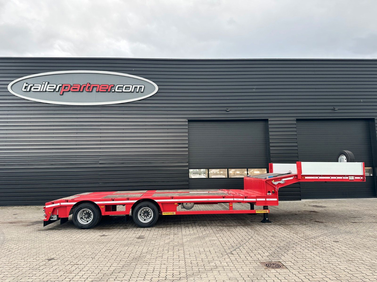 Faymonville 2 achs Multimax tieflader / kurze model - Low loader semi-trailer: picture 1 Faymonville 2 achs Multimax tieflader / kurze model - Low loader semi-trailer: picture 1