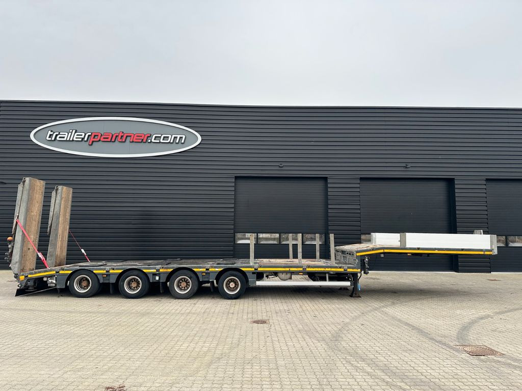 Faymonville Maxtrailer 4 achs tieflader / Zwangslenkung Faymonville Maxtrailer 4 achs tieflader / Zwangslenkung - Low loader semi-trailer: picture 1 Faymonville Maxtrailer 4 achs tieflader / Zwangslenkung Faymonville Maxtrailer 4 achs tieflader / Zwangslenkung - Low loader semi-trailer: picture 1