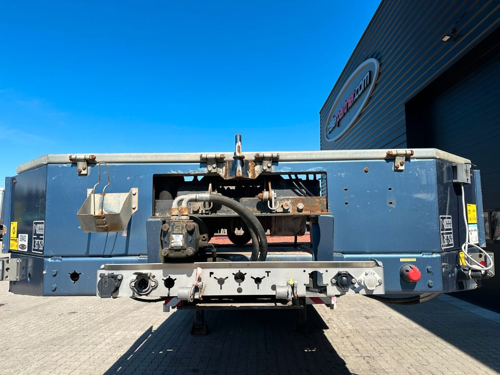 Faymonville Multimax 4 achs tieflader / Hydr. Verbreiterung Faymonville Multimax 4 achs tieflader / Hydr. Verbreiterung - Low loader semi-trailer: picture 5 Faymonville Multimax 4 achs tieflader / Hydr. Verbreiterung Faymonville Multimax 4 achs tieflader / Hydr. Verbreiterung - Low loader semi-trailer: picture 5