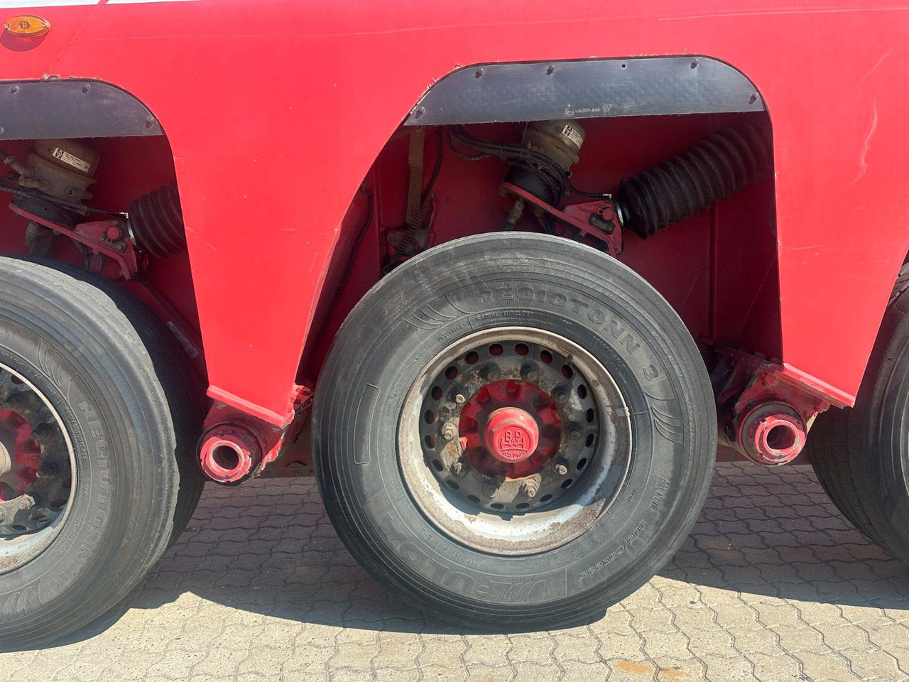 Faymonville Prefamax 3 achs innenlader - Low loader semi-trailer: picture 4 Faymonville Prefamax 3 achs innenlader - Low loader semi-trailer: picture 4