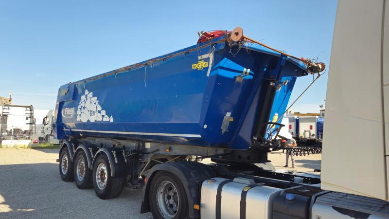 Fliegl FLT 33 - Tipper semi-trailer: picture 4 Fliegl FLT 33 - Tipper semi-trailer: picture 4