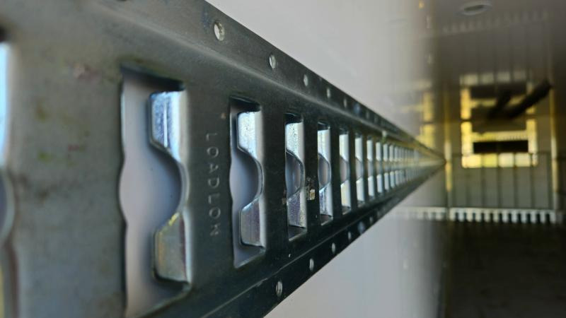 Lamberet /Chereau/ Schmitz (Location / Rent) - Refrigerator semi-trailer: picture 5 Lamberet /Chereau/ Schmitz (Location / Rent) - Refrigerator semi-trailer: picture 5