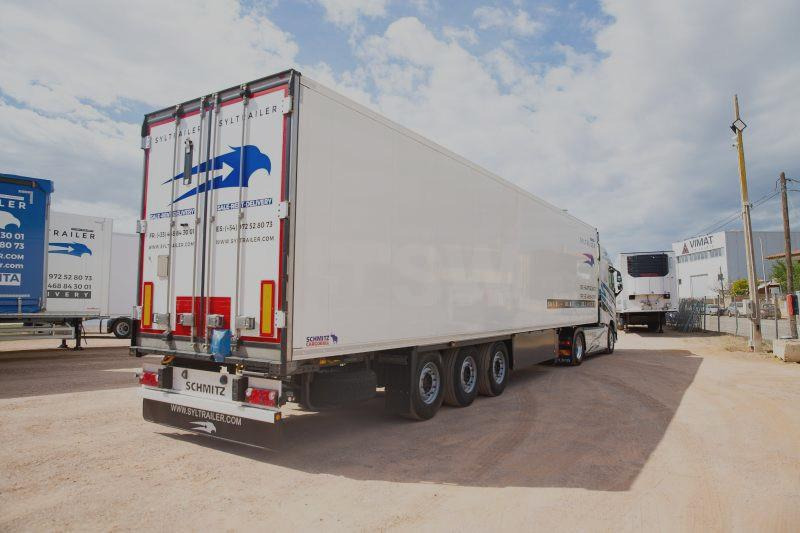 Schmitz Cargobull SCB*S3B (Location / Rent) - Refrigerator semi-trailer: picture 1 Schmitz Cargobull SCB*S3B (Location / Rent) - Refrigerator semi-trailer: picture 1