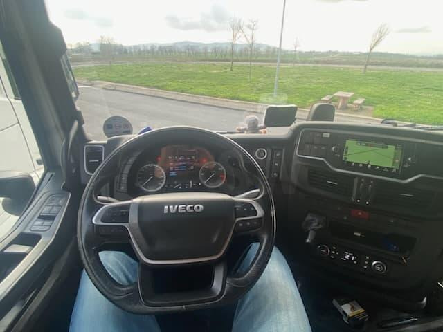 Tractor unit Iveco S-WAY AS 440 S: picture 6