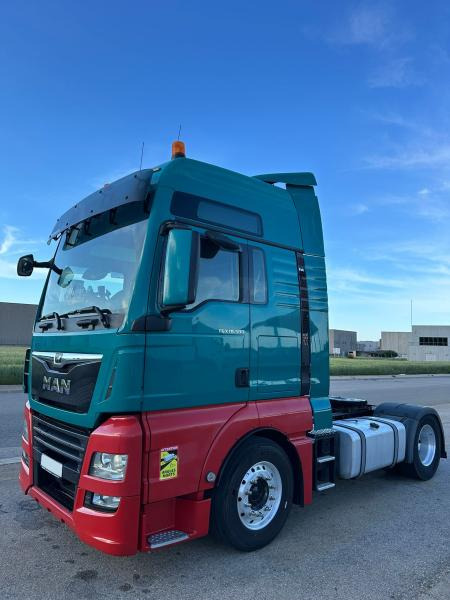 MAN TGX 18.500 - Tractor unit: picture 3 MAN TGX 18.500 - Tractor unit: picture 3
