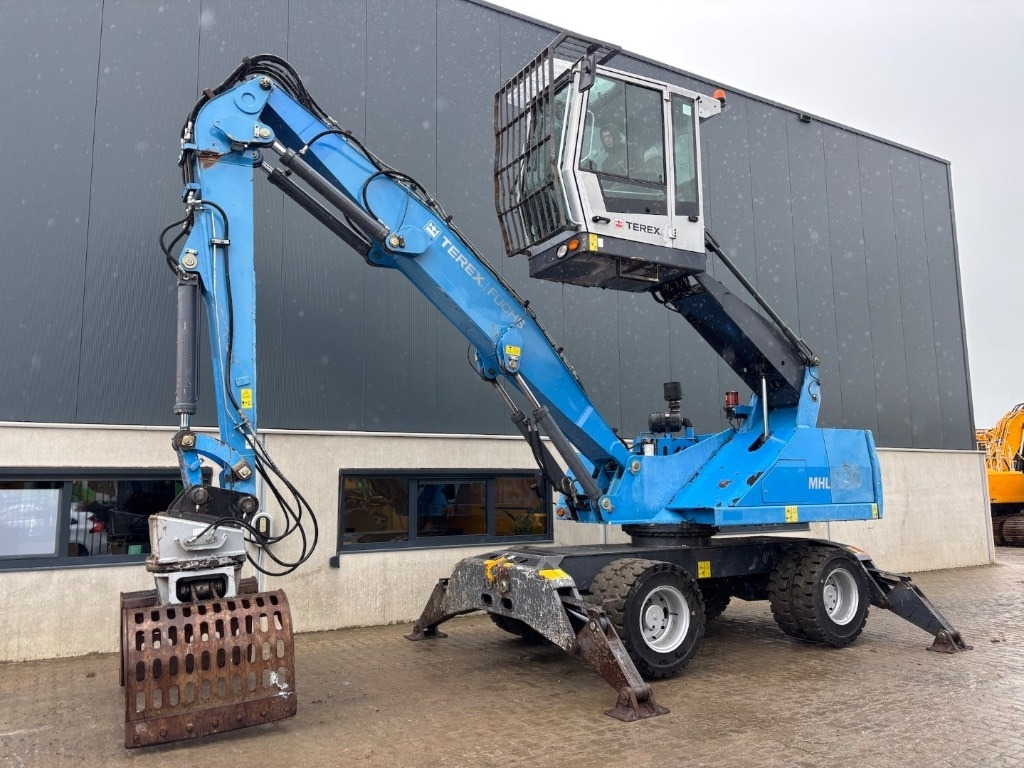 Fuchs MHL 320 D - Waste/ Industry handler: picture 1 Fuchs MHL 320 D - Waste/ Industry handler: picture 1