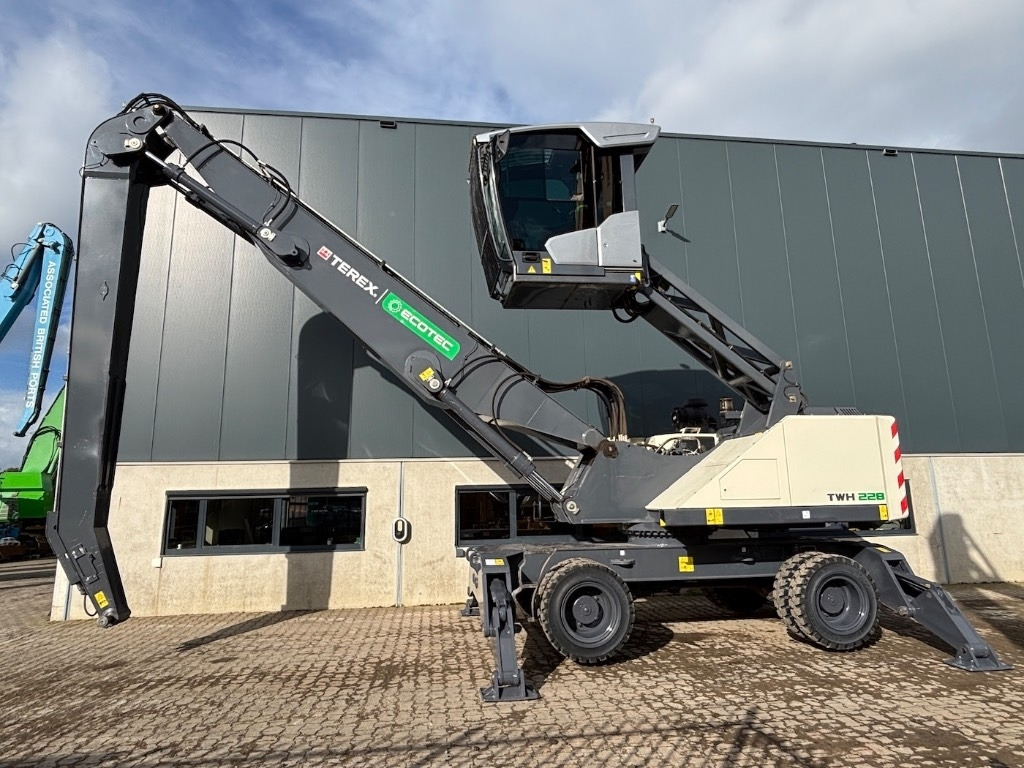 Fuchs MHL 340 F - MHL340 Terex Ecotec TWH228 - Waste/ Industry handler: picture 2 Fuchs MHL 340 F - MHL340 Terex Ecotec TWH228 - Waste/ Industry handler: picture 2