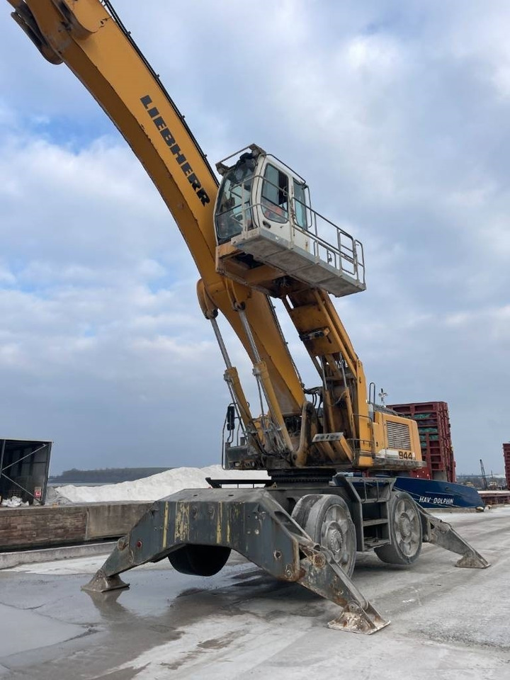 Liebherr A 944 C HD - Waste/ Industry handler: picture 2 Liebherr A 944 C HD - Waste/ Industry handler: picture 2