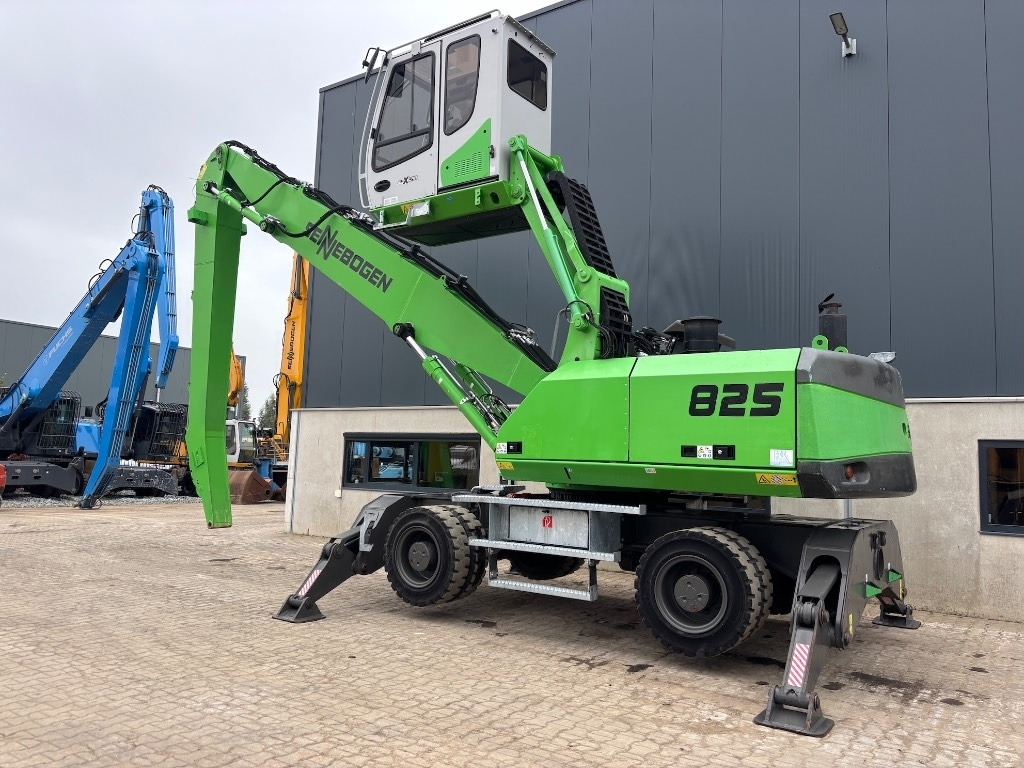 Sennebogen 825 - 825 M - 825MD - Waste/ Industry handler: picture 3 Sennebogen 825 - 825 M - 825MD - Waste/ Industry handler: picture 3