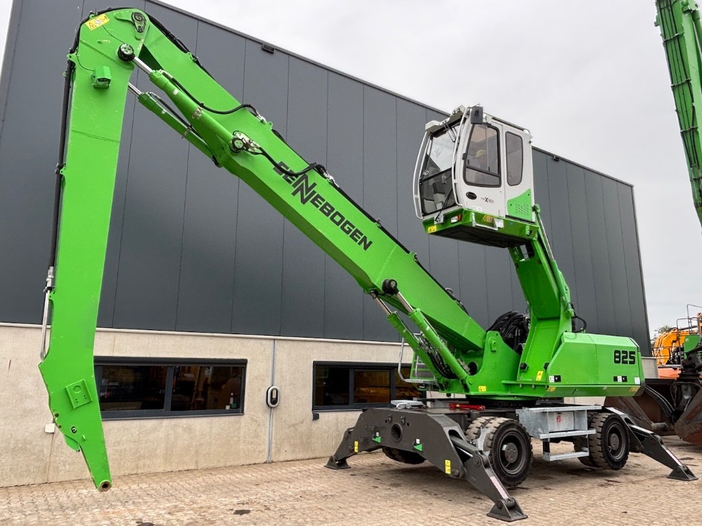 Sennebogen 825 - 825 M - 825MD - Waste/ Industry handler: picture 1 Sennebogen 825 - 825 M - 825MD - Waste/ Industry handler: picture 1