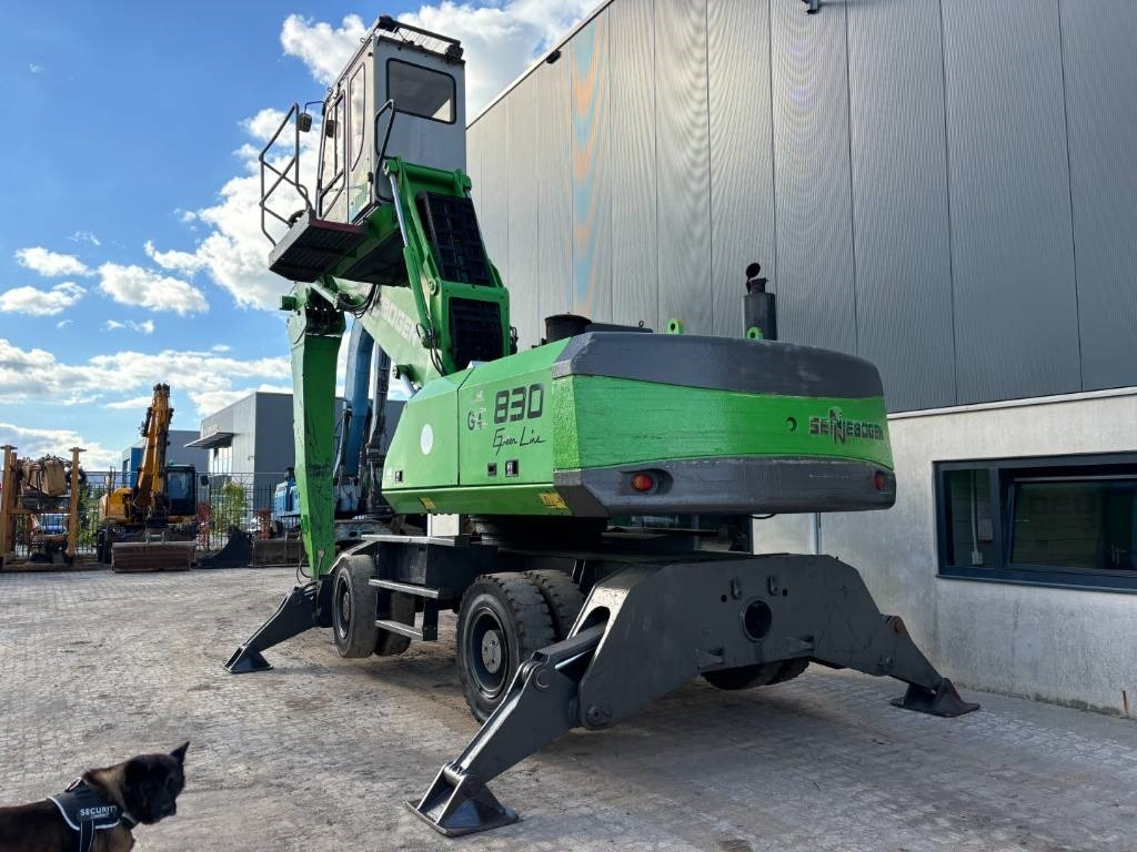 Sennebogen 830 -- Vario Tool -- FQC -- Shear - Waste/ Industry handler: picture 3 Sennebogen 830 -- Vario Tool -- FQC -- Shear - Waste/ Industry handler: picture 3
