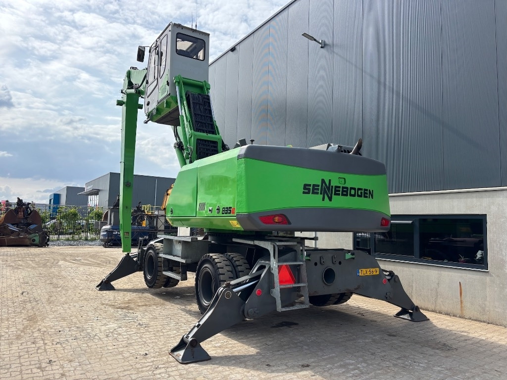 Sennebogen 835 M E -- 835E - 835M - Waste/ Industry handler: picture 4 Sennebogen 835 M E -- 835E - 835M - Waste/ Industry handler: picture 4