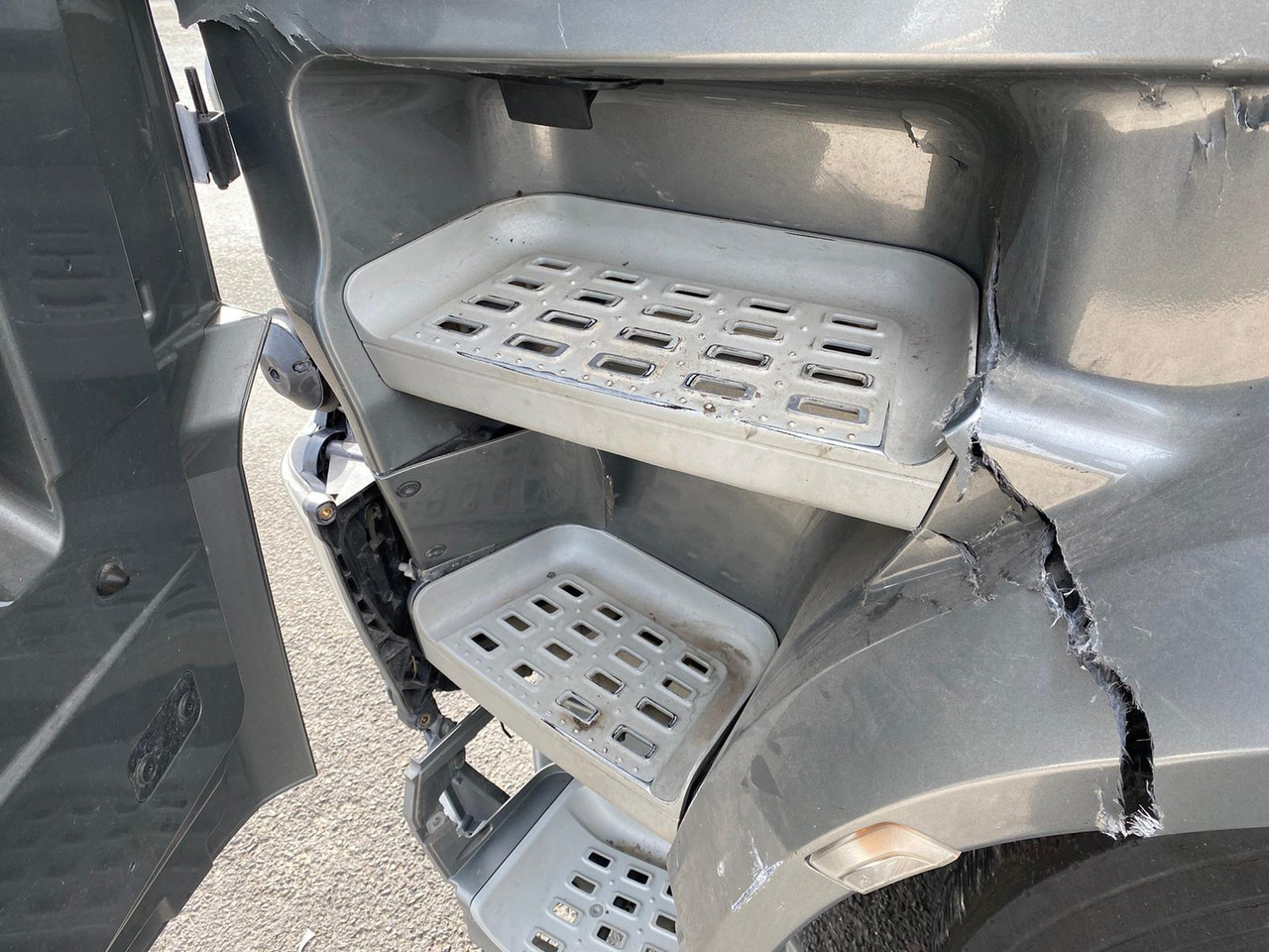 Tractor unit DAF XF 510 Super Space Cab: picture 19