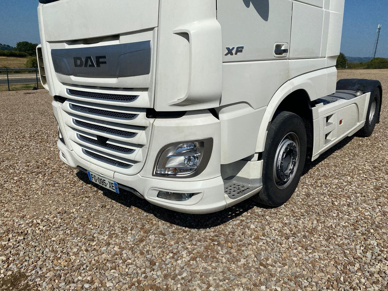 Tractor unit DAF XF530 Super Space Cab: picture 9