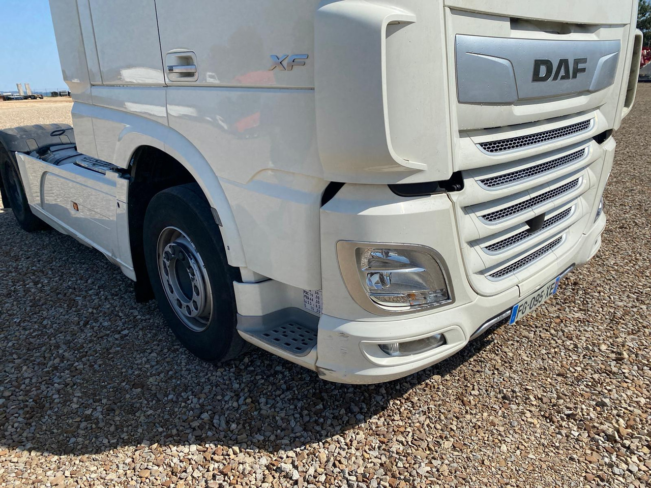 Tractor unit DAF XF530 Super Space Cab: picture 8