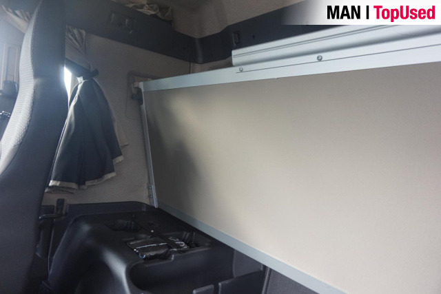 Box truck MAN TGL 8.190 4X2 BL / Koffer LBW: picture 6