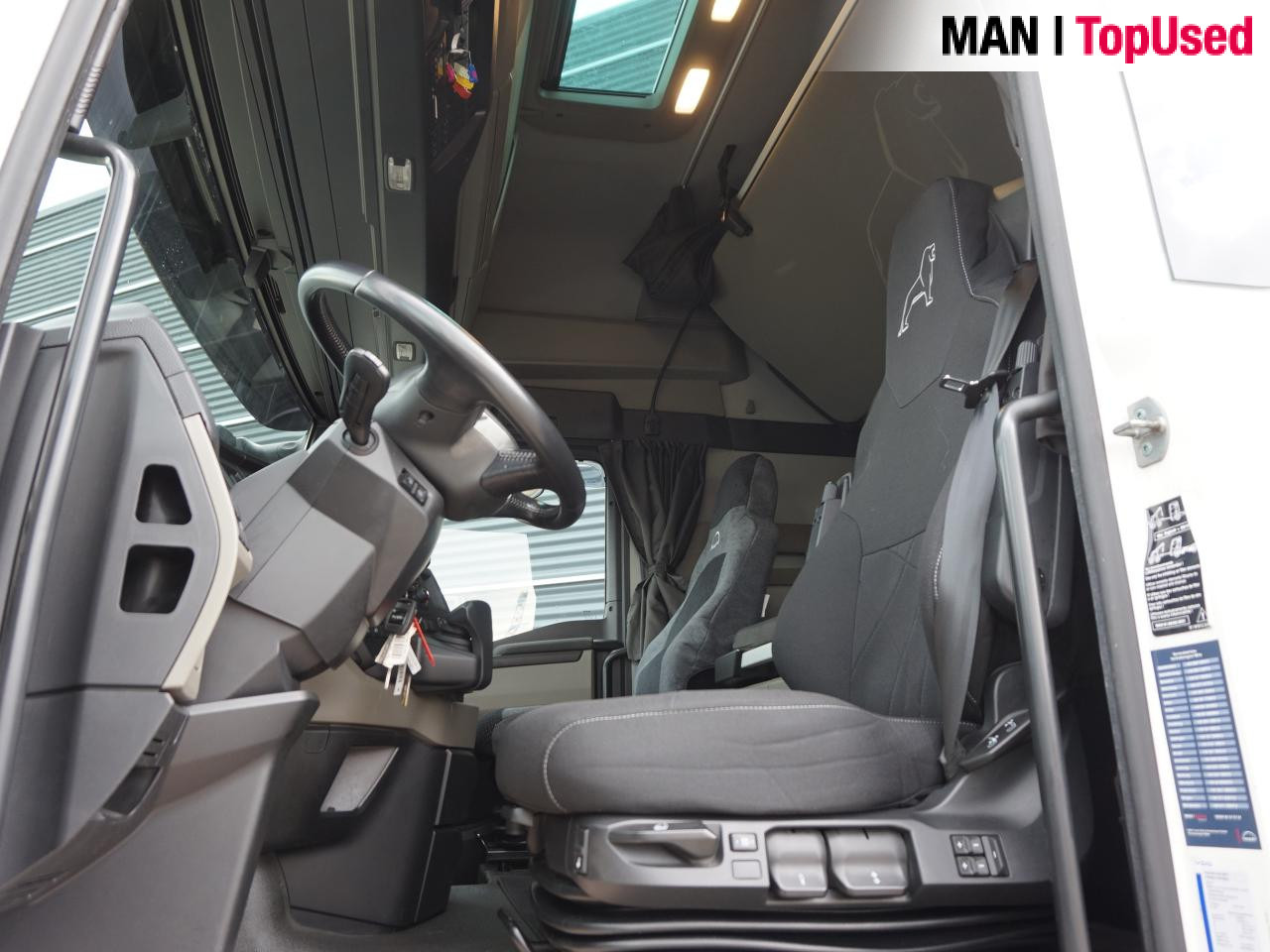 MAN TGX 26.510 6x2/4 BL SA / Retarder / LED - Tractor unit: picture 5 MAN TGX 26.510 6x2/4 BL SA / Retarder / LED - Tractor unit: picture 5