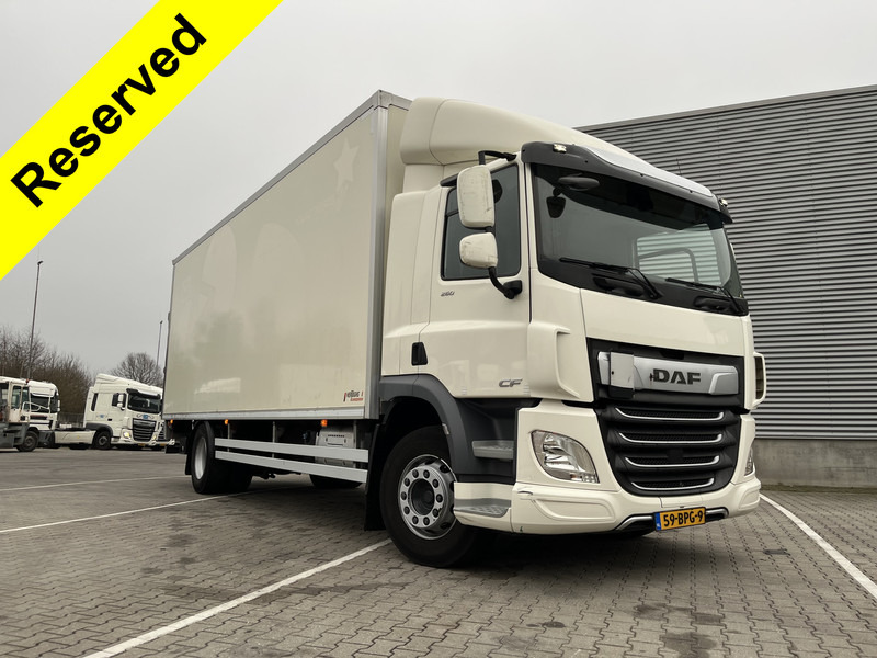 DAF CF 260 FA / 18 Ton / 350 dkm / Box 7.5 m / Laadklep / APK TUV 04-26 - Box truck: picture 1 DAF CF 260 FA / 18 Ton / 350 dkm / Box 7.5 m / Laadklep / APK TUV 04-26 - Box truck: picture 1