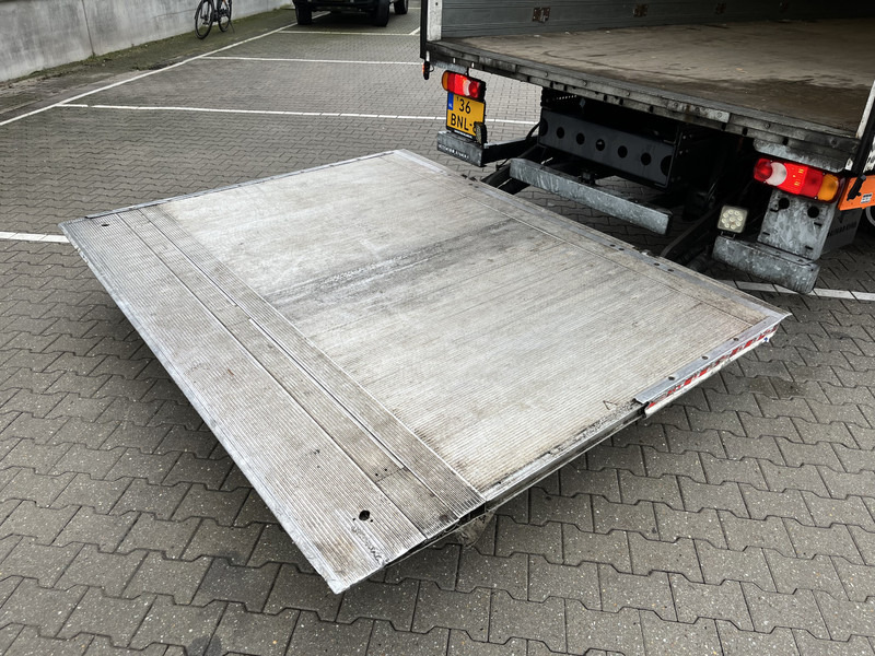 Box truck DAF LF 180 FA Euro 6 / 12 Ton / 347 dkm / Box / LBW: picture 11
