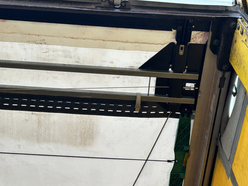 Krone Profi Liner / Schuifzeil / Kooi Aap / Stuur + Liftas / APK 05-26 - Curtainsider semi-trailer: picture 4 Krone Profi Liner / Schuifzeil / Kooi Aap / Stuur + Liftas / APK 05-26 - Curtainsider semi-trailer: picture 4